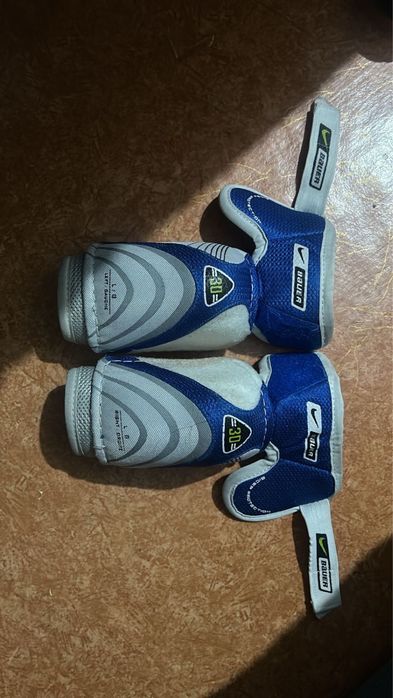 Продам детскую экипировку