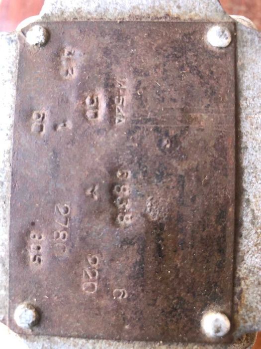 Электродвигатель со шкивом, мощный., 220 вольт.