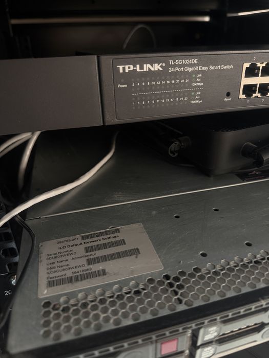 Срочно продам сервер Сервер HPE Proliant DL360 Gen9 (G9) 8*2,5")