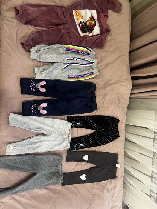 Продам одежду на девочку от 9 месяцев до 1,5-2 года