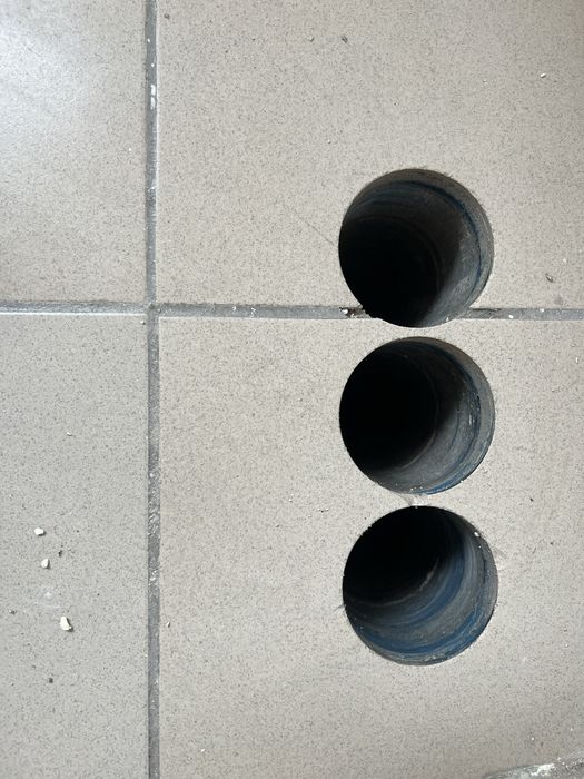 Carotare beton, gaura hota