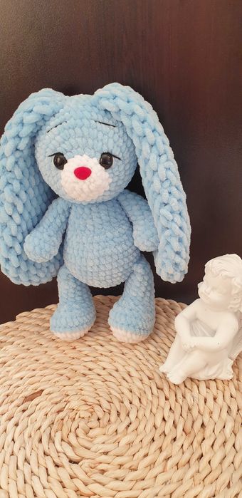 Декративно зайче  с бродирано име