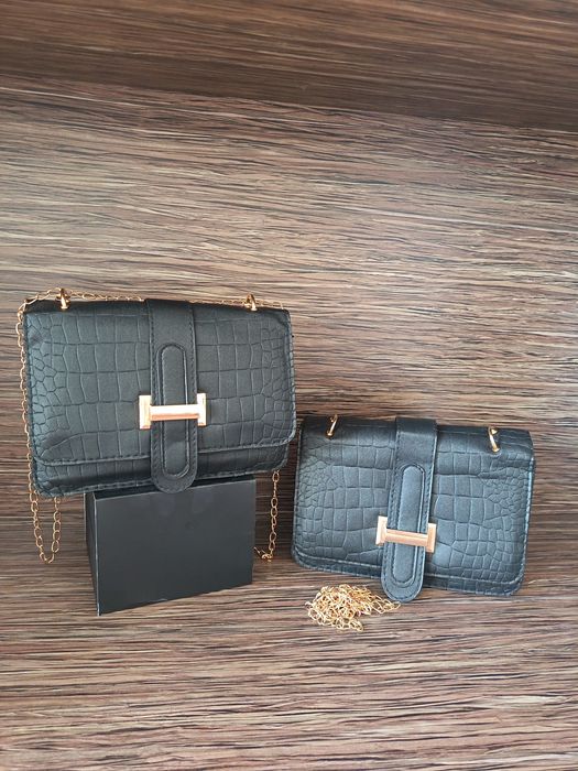 Модерна черна чанта тип (Crossbody)