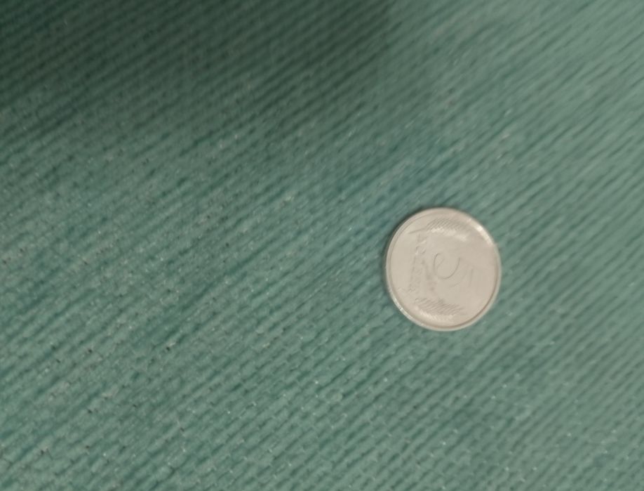 Монеты и купюры разных стран