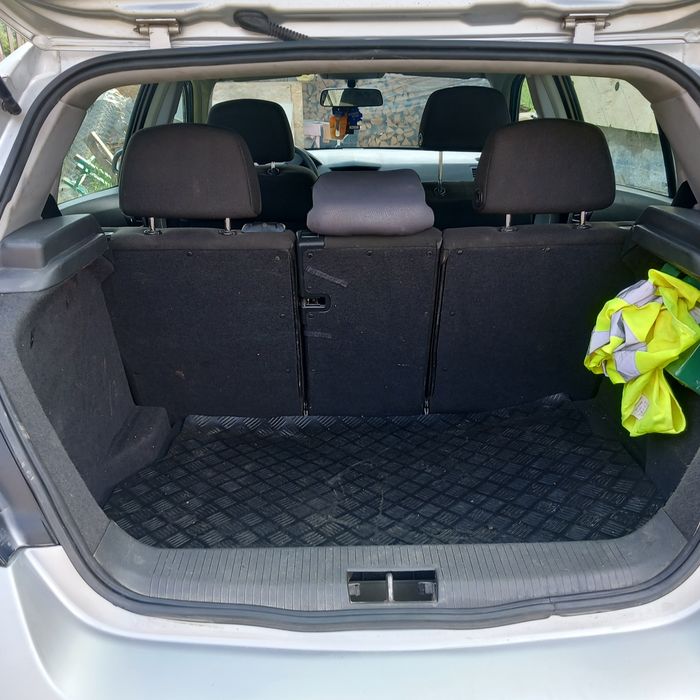 Opel astra H benzina
