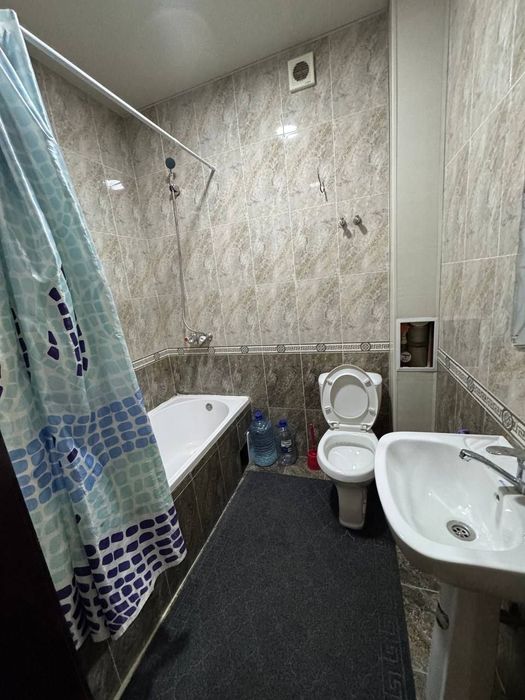 1 хонали квартира сотилади