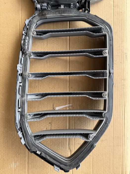 BMW X5 X6 X7 G05 G06 G07 оригинална Iconic Glow LED маска карбон тунин