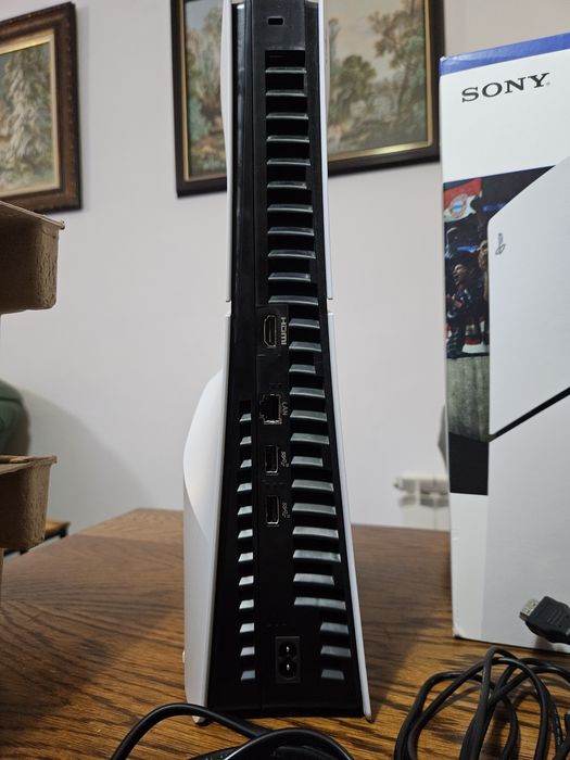 Като Чисто Нов Playstation 5 Slim Гаранция 2 години Ps5