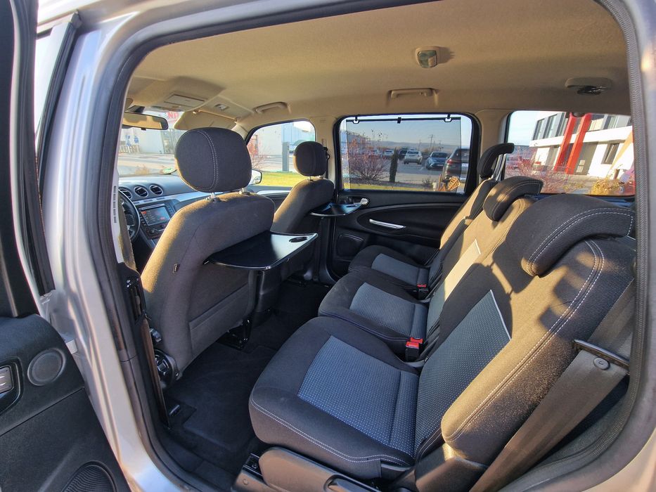 Ford Galaxy 1.6 EcoBoost-160CP-Acum si in Rate-7 Locuri-2013-Navigatie