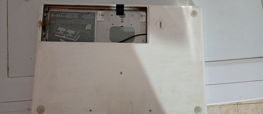 Macbook 2008 de piese