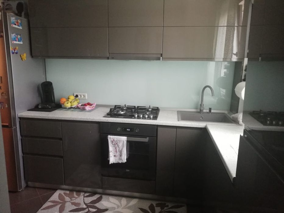 Apartament 3 camere Mircea cel Bătrân