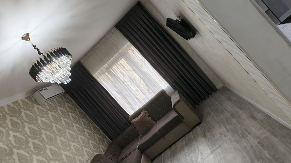 Мирзо Улугбек район Массив Феруза 1ком/4/4