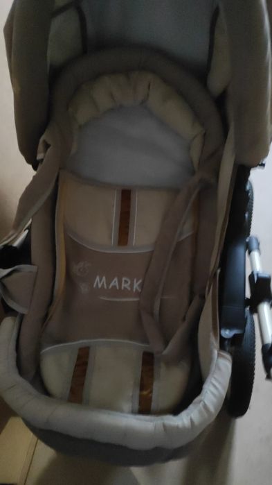 Продам коляску Б/У