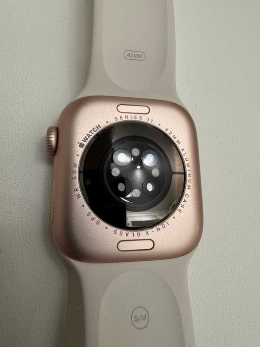 Apple Watch Series 11 42mm GPS, Rose Gold, ca nou. Original.