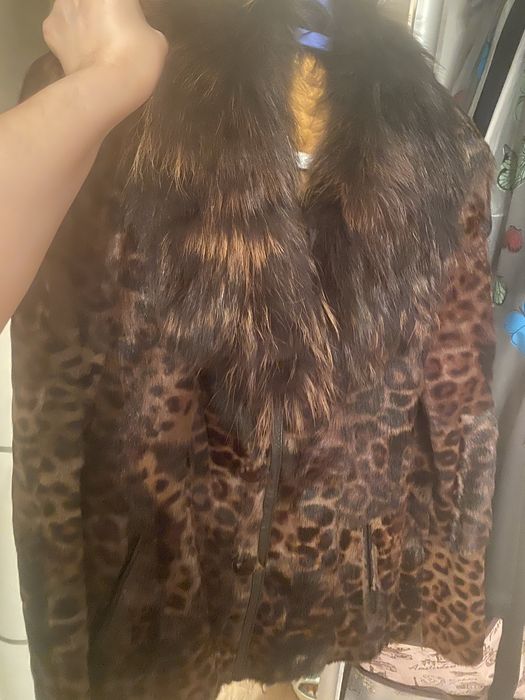 Продам классную шубку