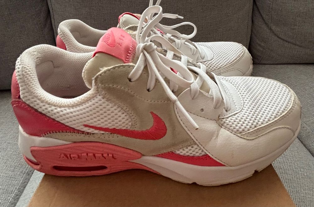 Дамски маратонки  Nike Air Max Excee