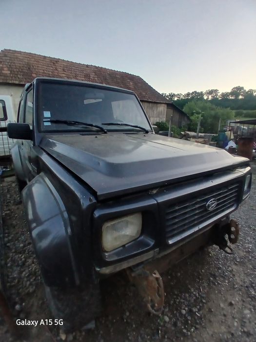 Daihatsu rocky 2.8