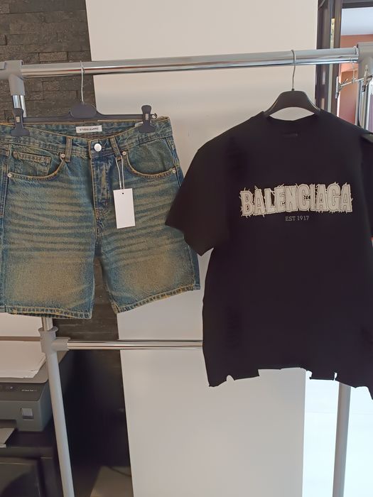 Compleu bărbați tricou și pantaloni scurți de blugi