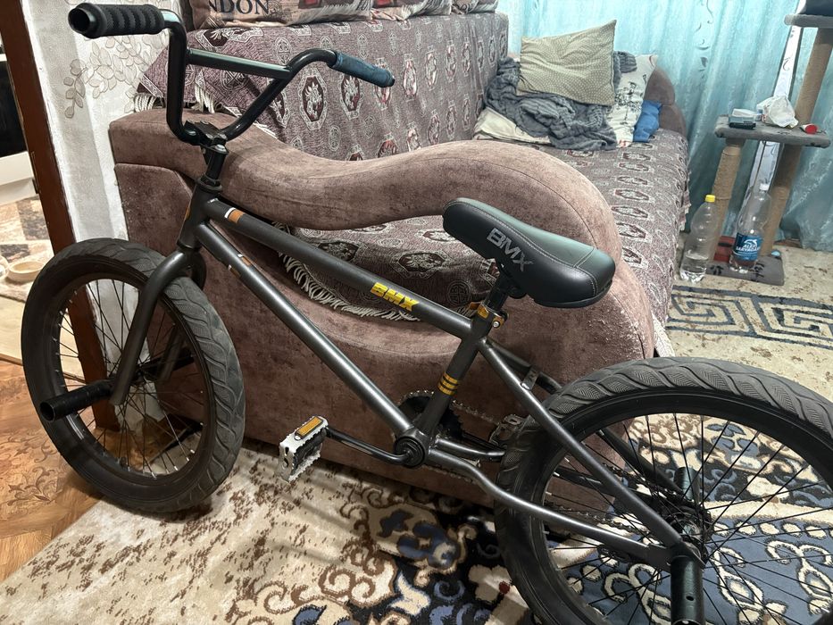 Продам  велосипед BMX