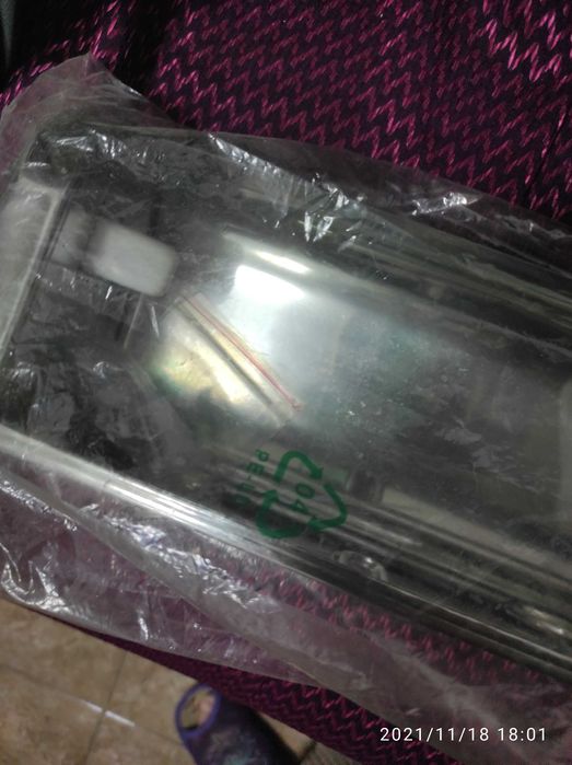 Вешалка для бумажных полотенец