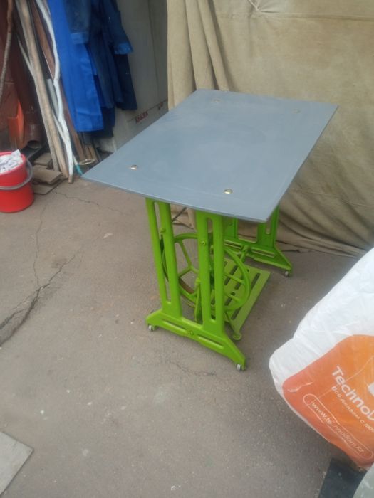 Продам прикольный.стол.