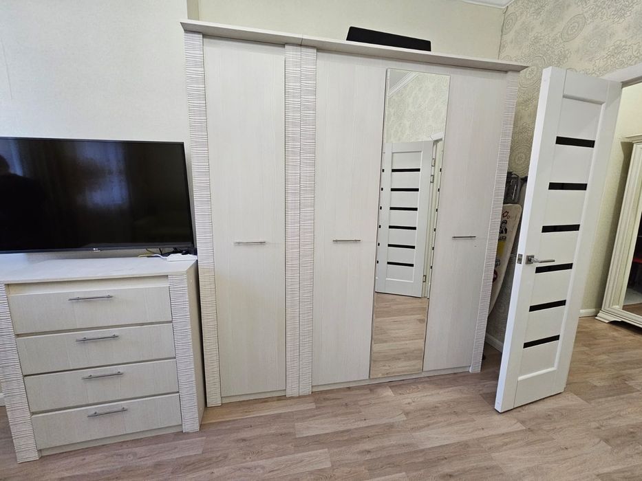 Продам телевизор LG 49диагональ