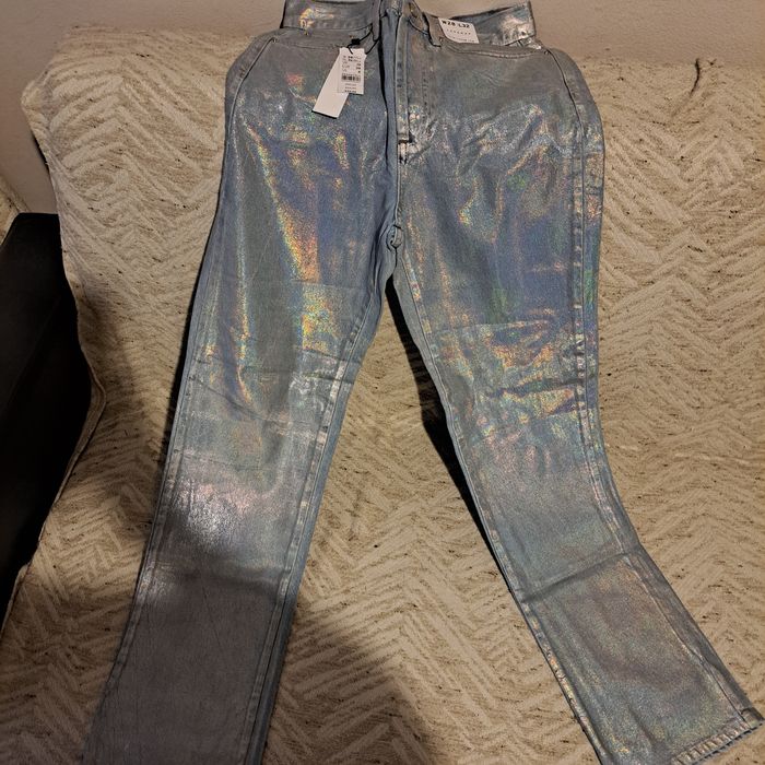 Blugi de dama lucioși