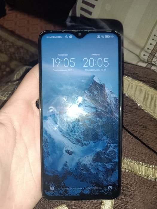 Продам телефоны Samsung и redmi