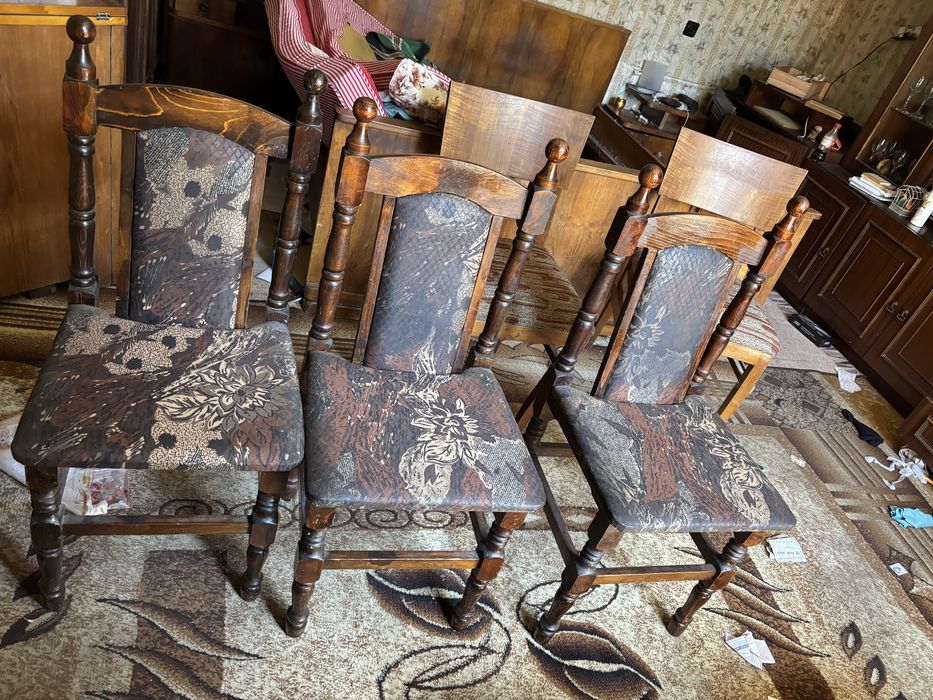 Дървени столове 3 броя