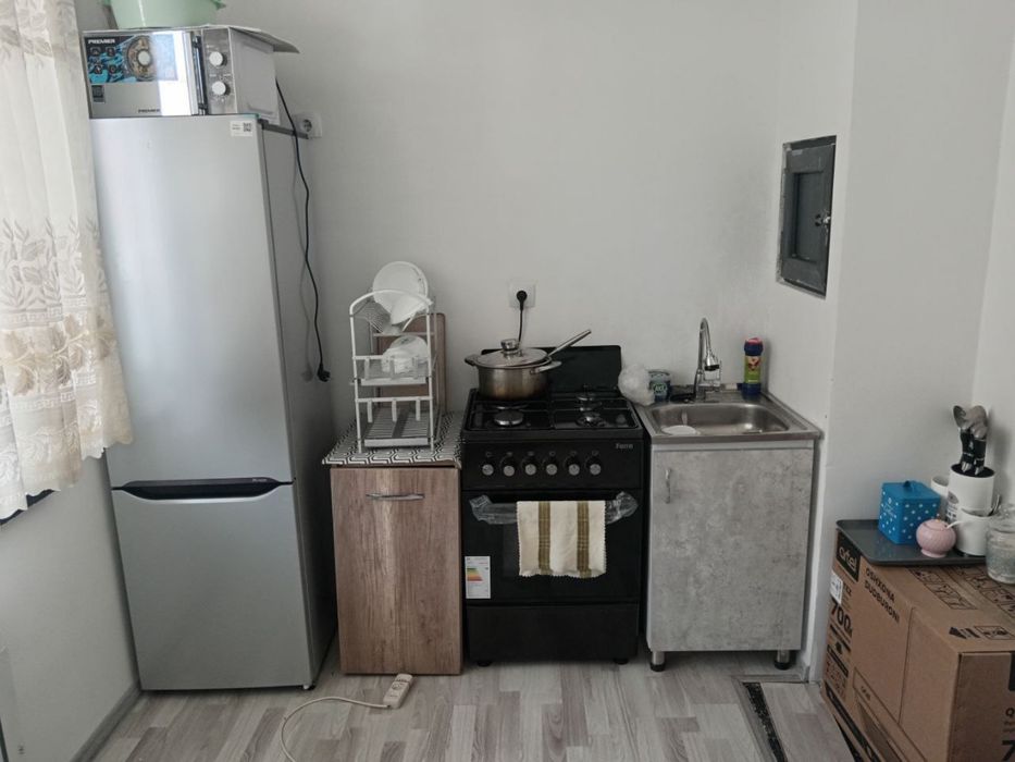 Сдается 2х комнатная квартира с Обстоновкой город в Алмалыке