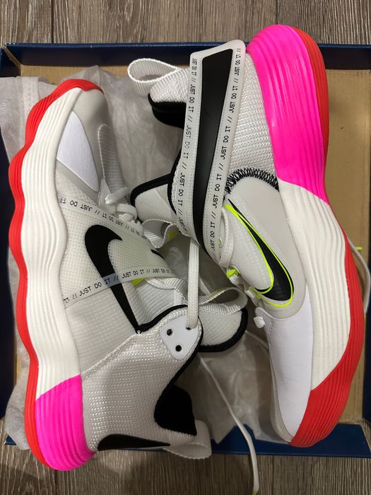 Кроссовки, Nike, кроссовки волейбольные
