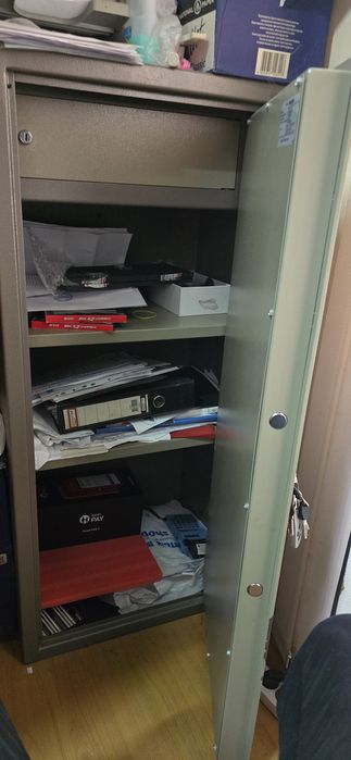 Продам сейф астана