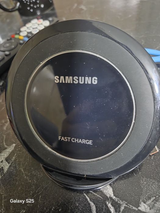 Incarcator wireless Samsu și smartwach Samsung 250 leing