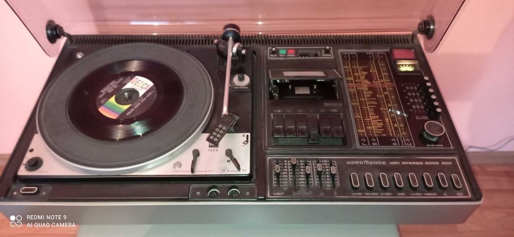 Pick-up/Radio/casetofon Nordmende