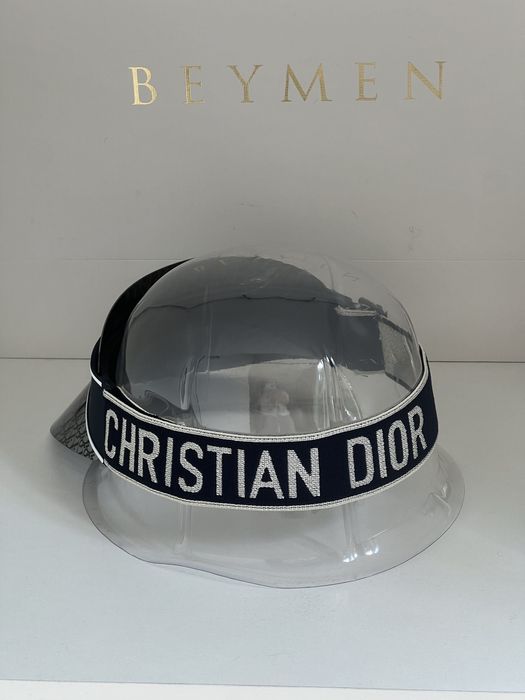 Продам кепки от Диор новинка