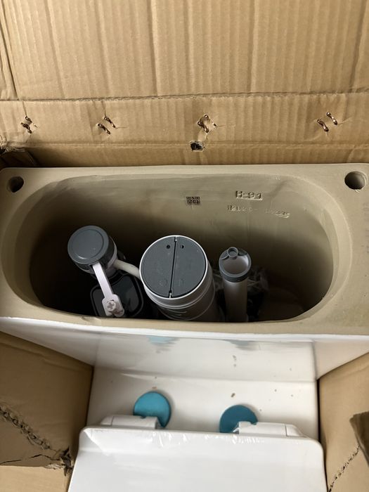 Моноблок с вградено казанче и задно оттичане