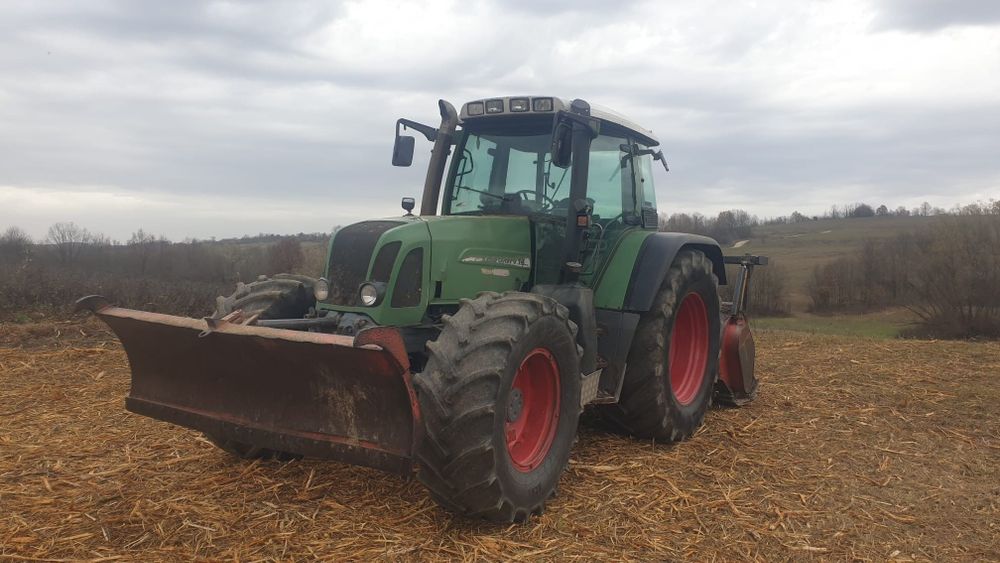 Fendt 714 vario an fab 2001 140cp