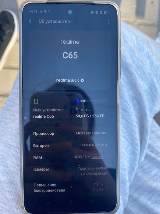 Realme C65 телефон