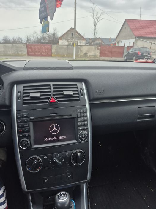 Mercedes B class