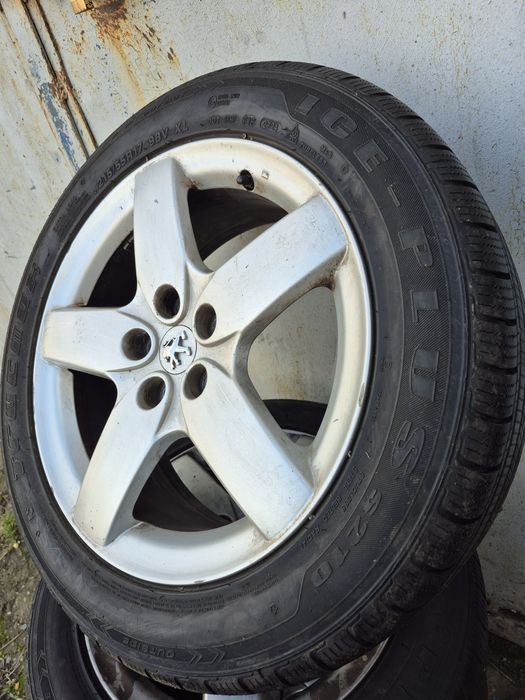 Vand 4 Anvelope TROCMAX,215/55/17,98V ,XL,Dot 27124