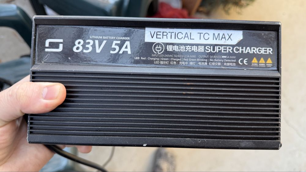 Incarcator Fast Charge trotineta Li-ion super soco 54-83V 5A, 58, 72v