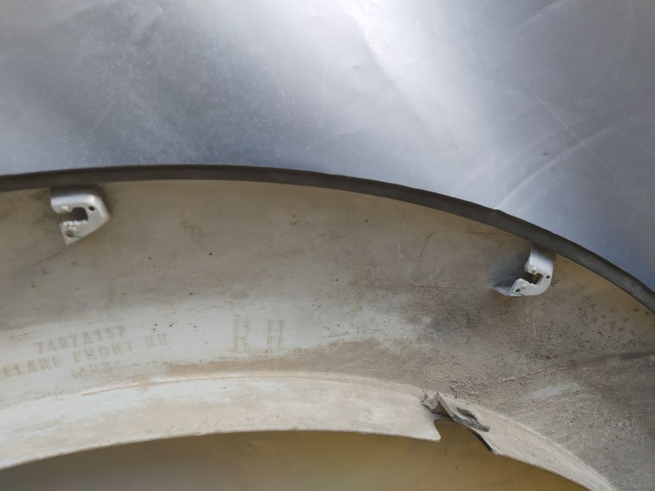 Лайсна калник задна дясна митсубиши л200 Mitsubishi L200