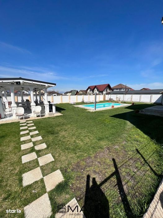 Casa moderna 346 mp Teren 1091 mp Izvor