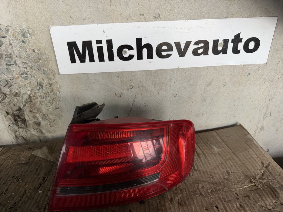 Десен стоп от ауди а4 б8 / audi a4 b8