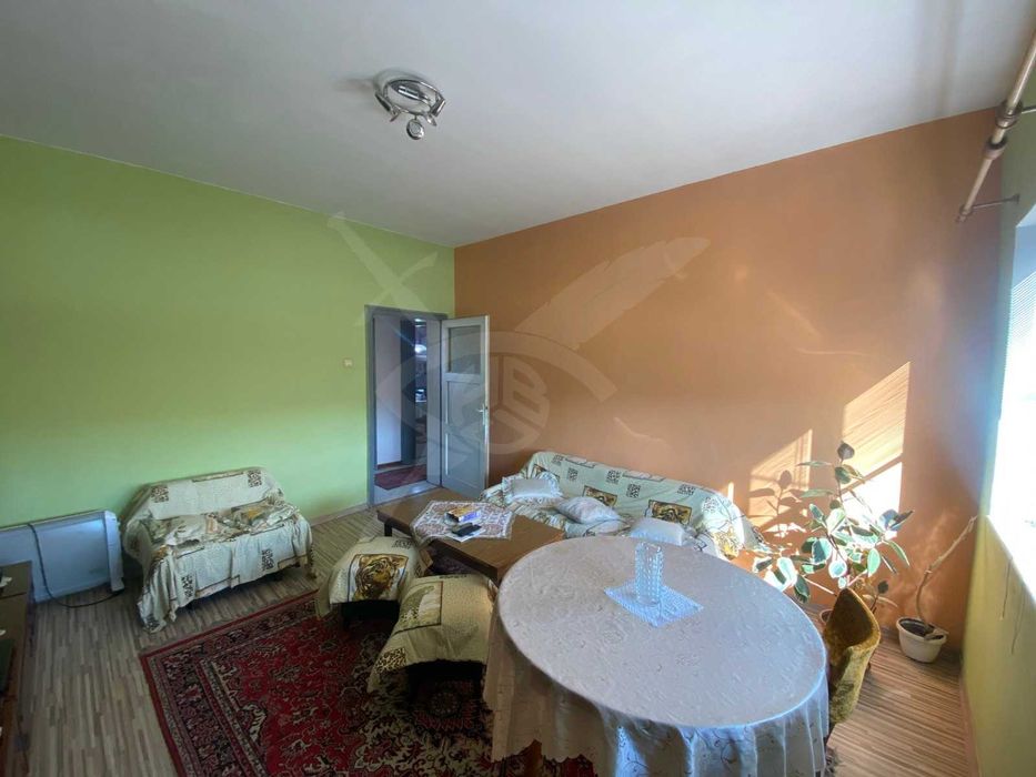 Продава се Тристаен апартамент в Пловдив, Център - 88 кв.м за 1136 €/кв.м - Снимка #1