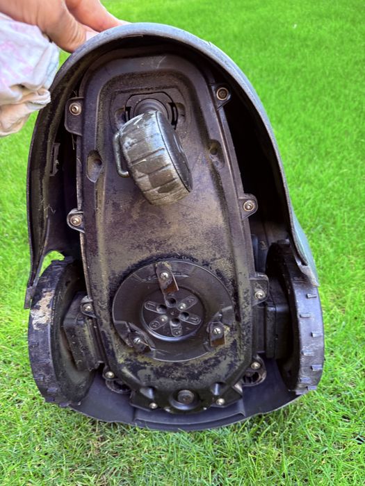 Робот за косене SILENO minimo 500