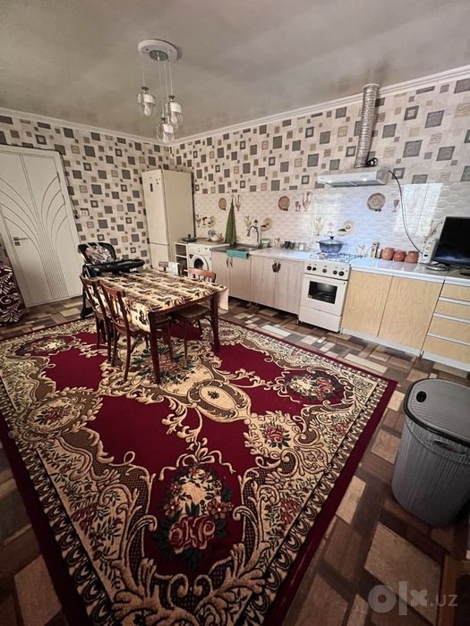 Продается участок в поселке Умиде
