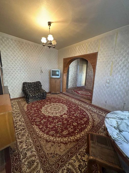 Сдаётся 3-комнатная квартира в Юнусабаде (2-квартал)напротив Шохсарой