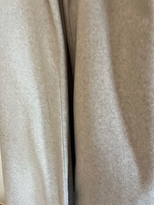 Pardesiu Zara in stare foarte buna