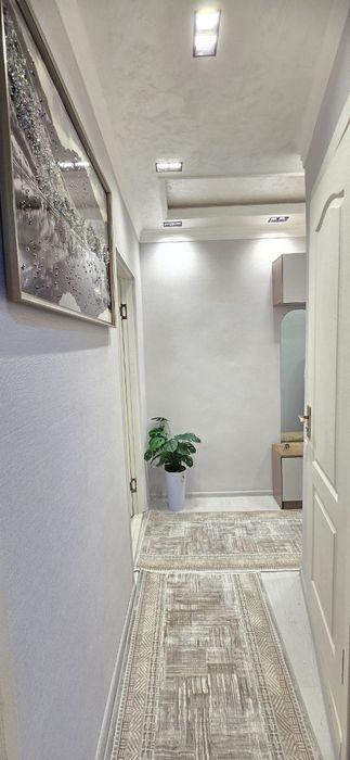 Чиланзар - 13 КВ 1/1/5 38 м2 Срочно Продам квартиру